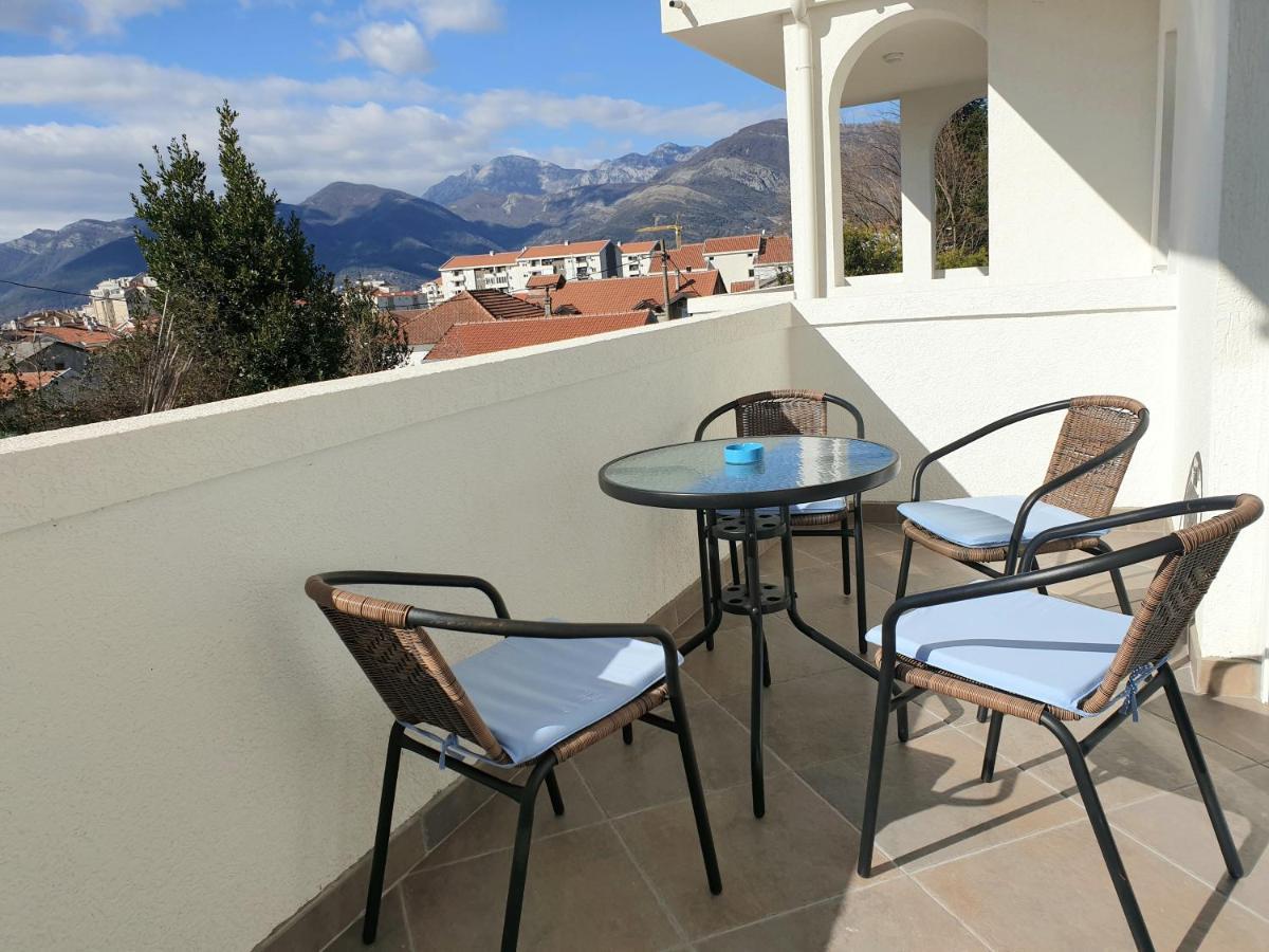 Apartments Jadran Tivat Exterior photo